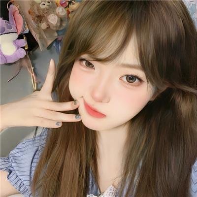 怕羞的黄莺